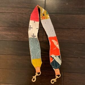 Multi color bag strap